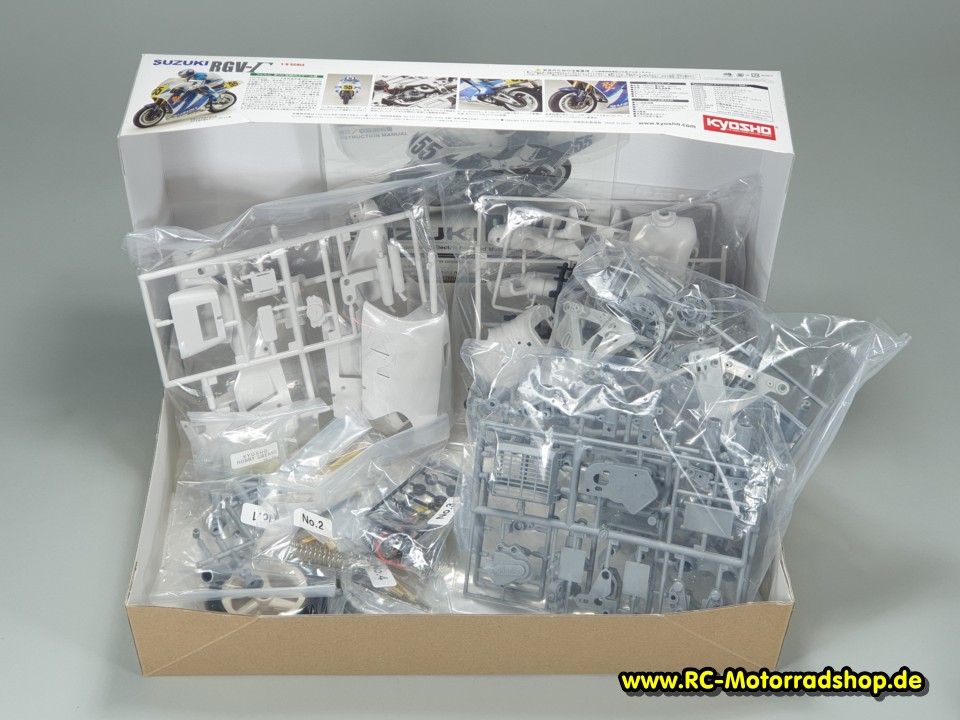 SP-005: Bausatz Kyosho Hang' on Suzuki RGV500 No. K.34931B (blaues Dekor) SP-005